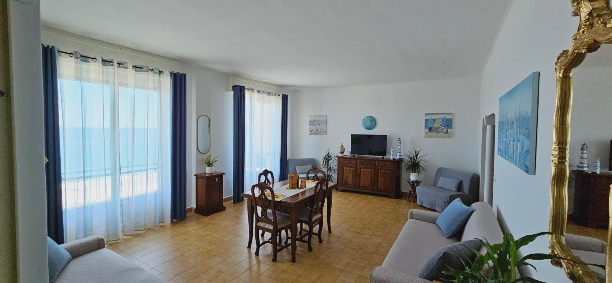 Vista Mare Savona Apartment Екстериор снимка